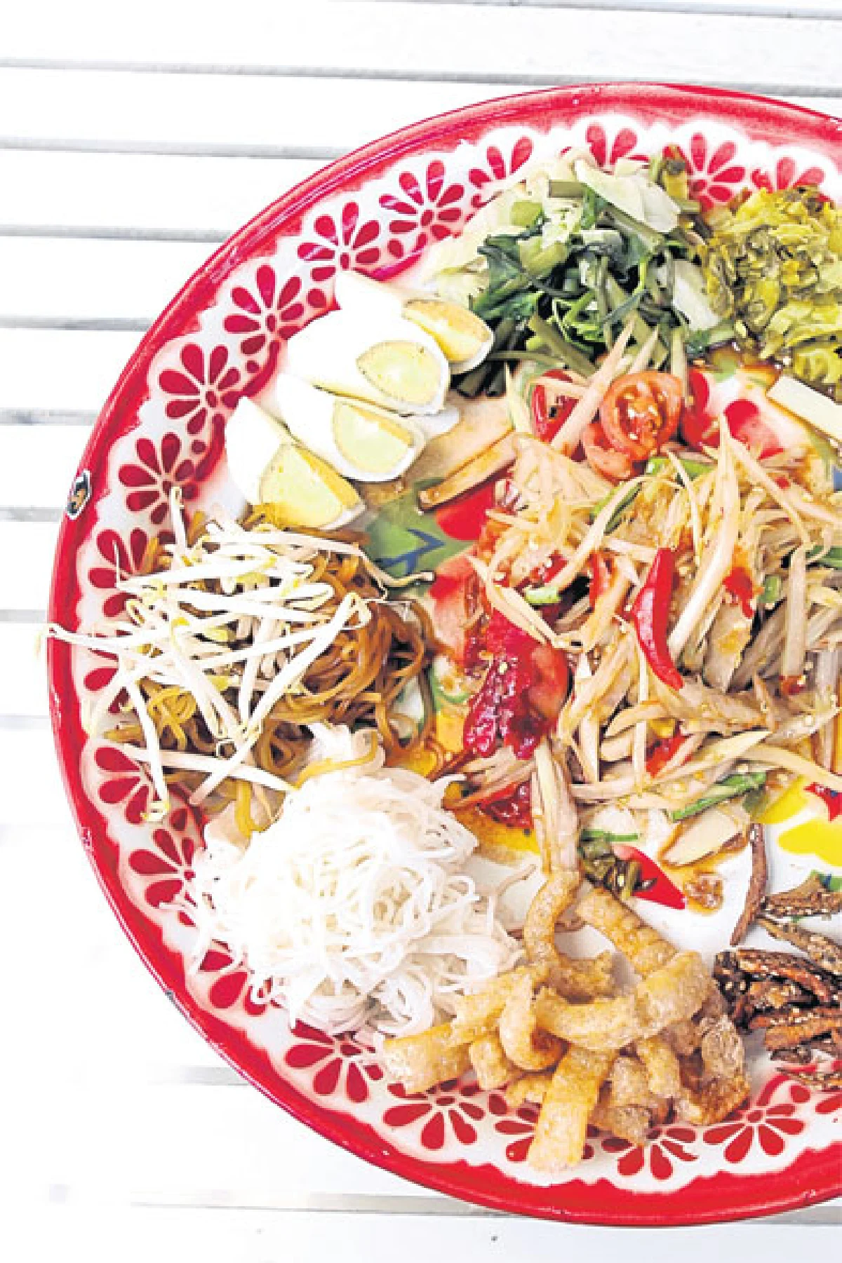 สามัคคีแซบแบบส้มตำถาด