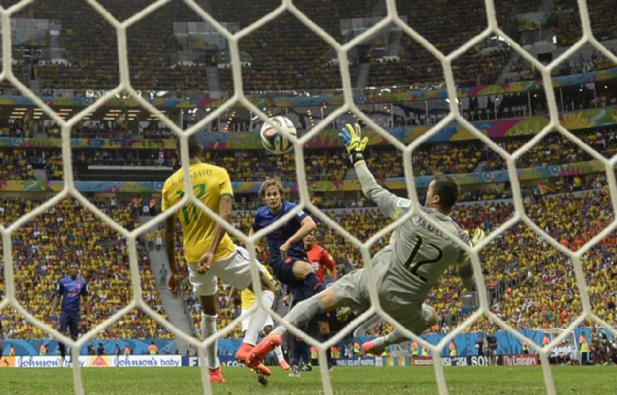 No joy for Brazil as Holland wins easily