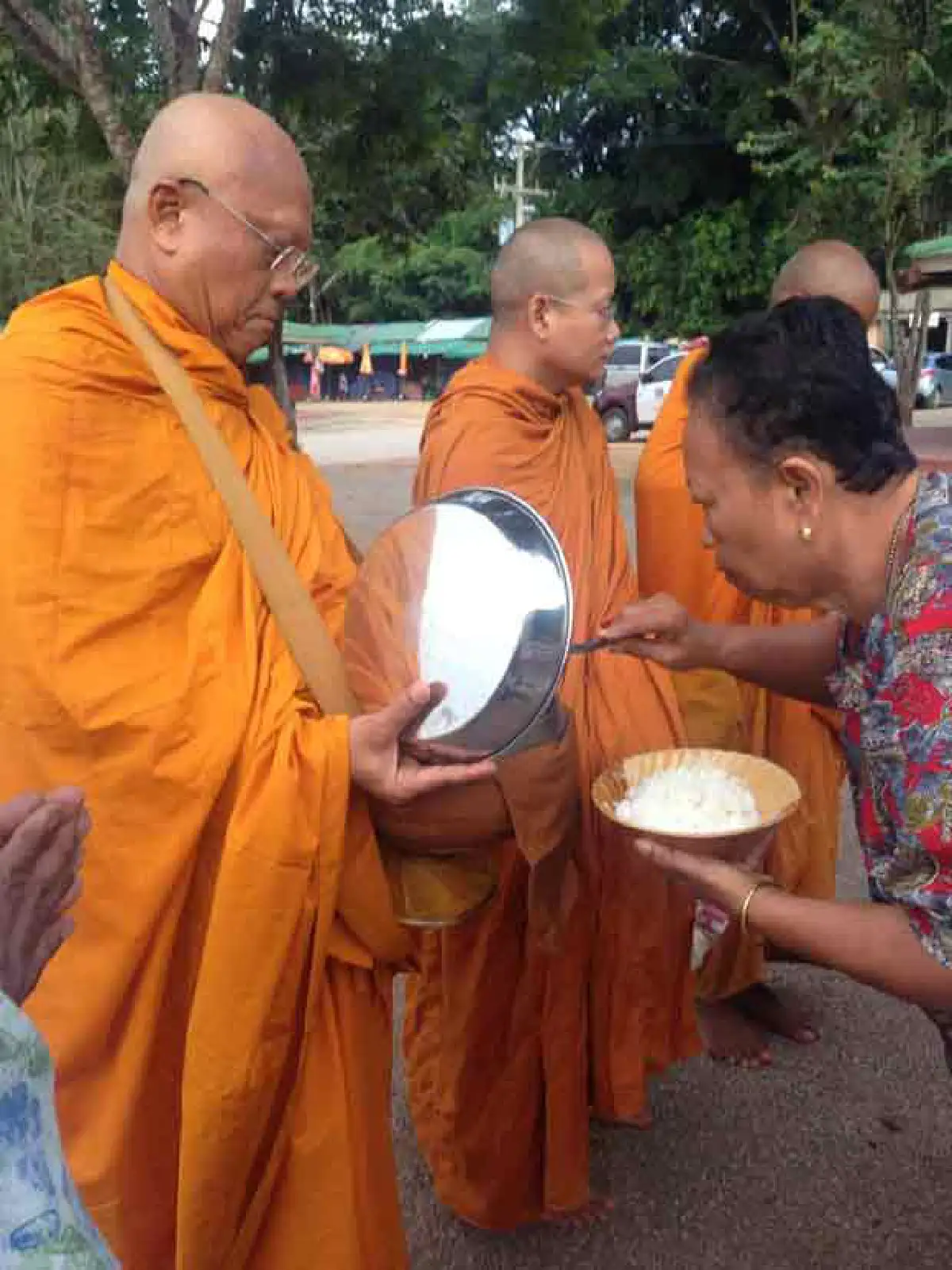 Lung Kamnan to Phra Suthep