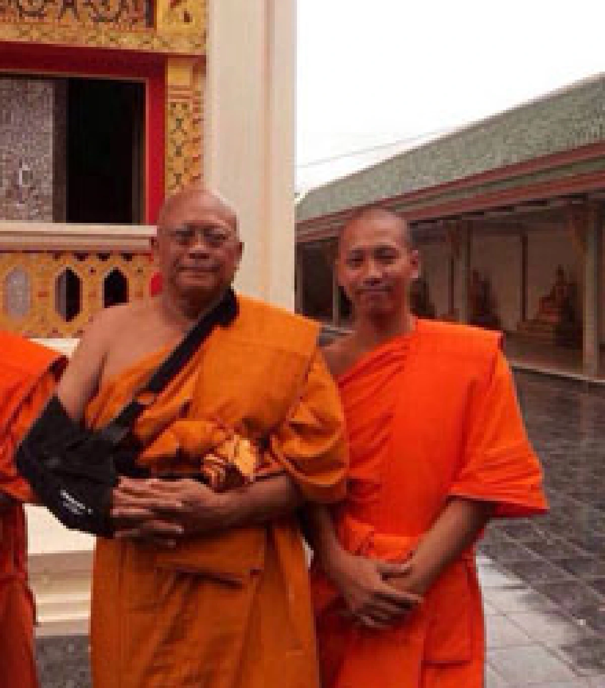 Lung Kamnan to Phra Suthep