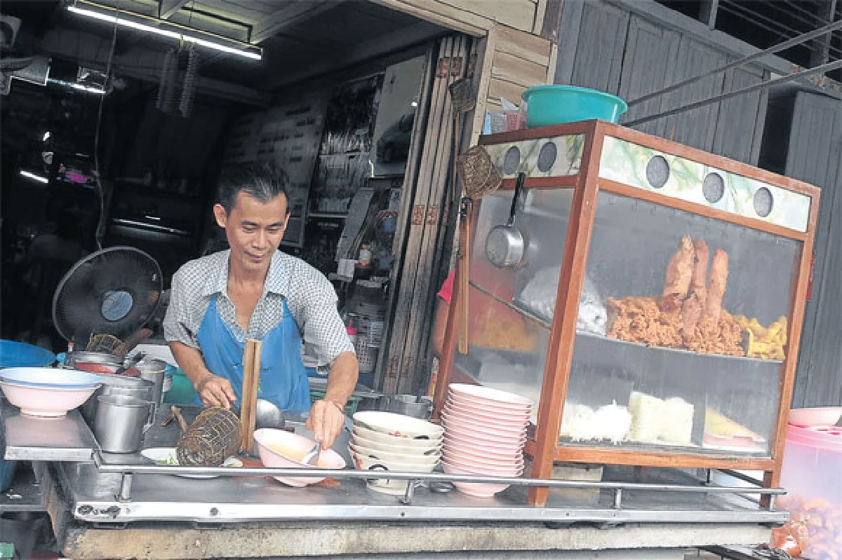 เข้ม...เด็ด...ดั้งเดิม เย็นตาโฟเขี้ยงชวนชิม