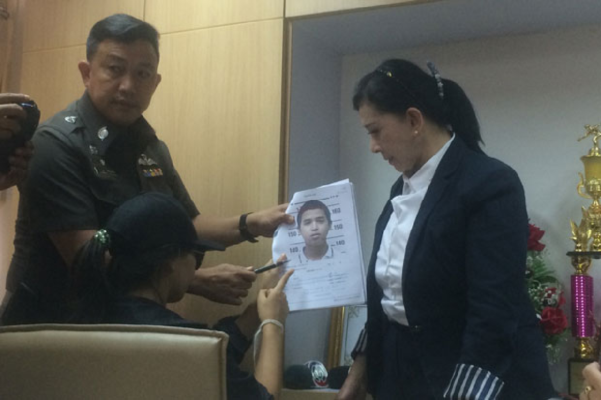 "ปวีณา"นำนศ.สาวแจ้งจับคนขับสองแถวพยายามข่มขืน "ปวีณา"นำนศ.สาวแจ้งจับคนขับสองแถวพยายามข่มขืน