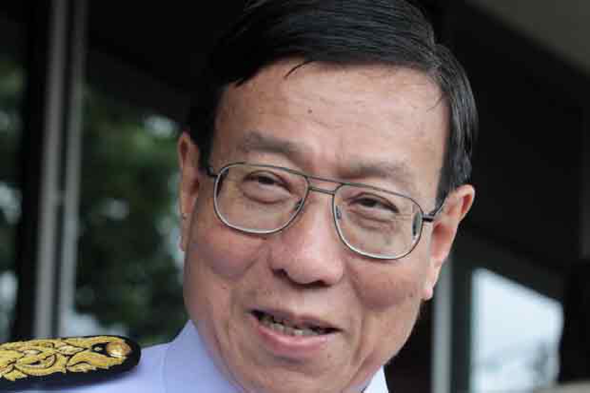 "พรเพชร"นั่งประธานสนช.ตามคาด "พรเพชร"นั่งประธานสนช.ตามคาด