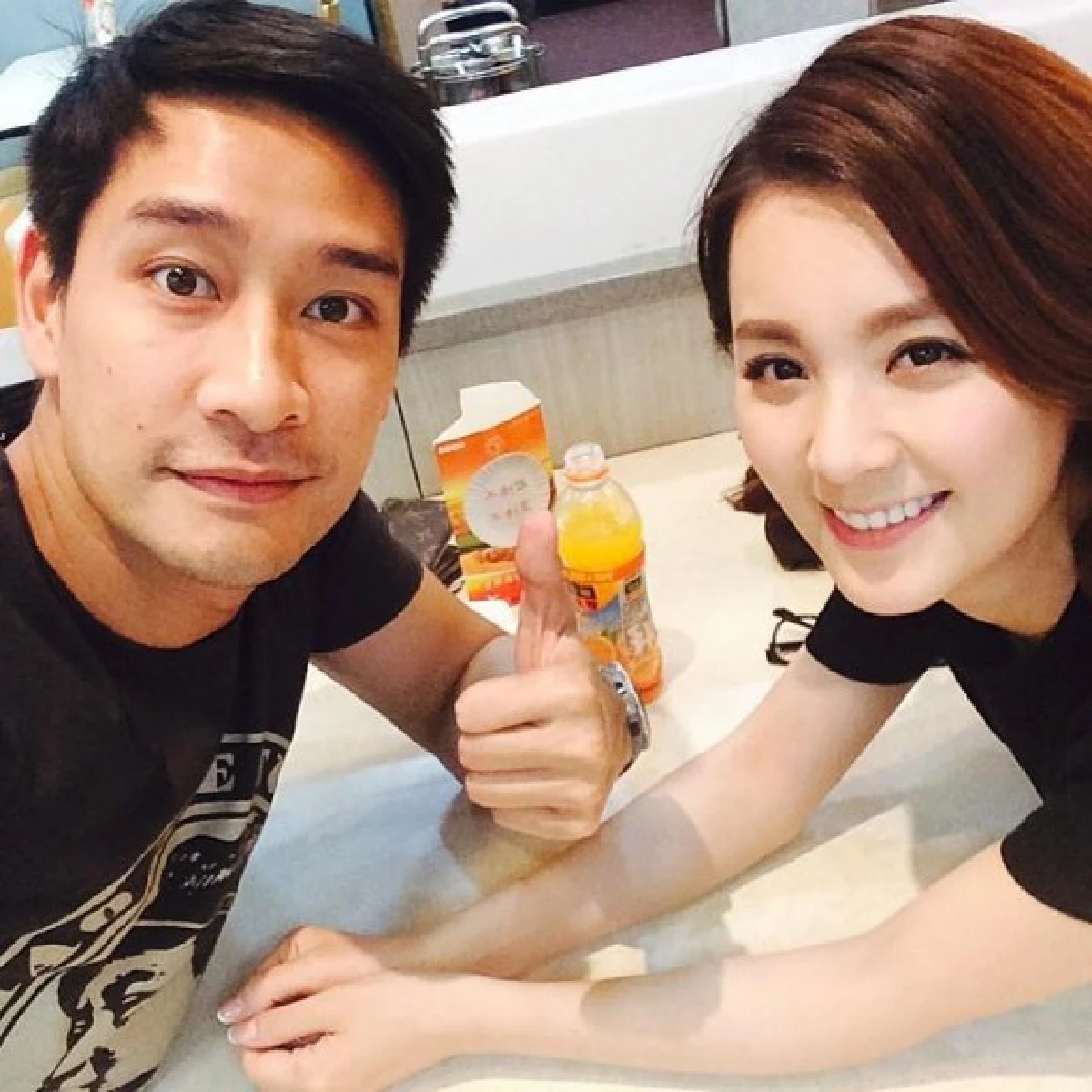 "ป้อง"แจงภาพสาวจีนถือเค้กHBDแค่เพื่อน ยันไม่รีเทิร์น"แก้ว"