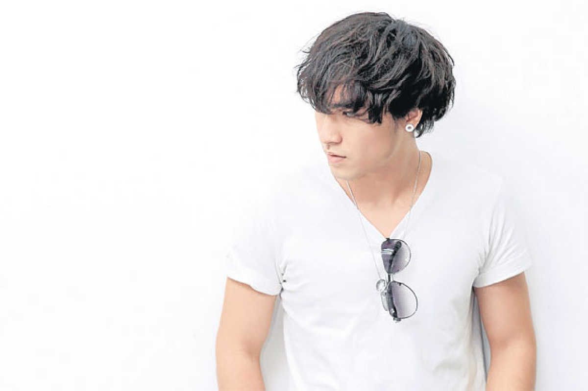 หนุ่มเซอร์เสียงเท่ ศรัญ ฌอน แอนนิ่ง หนุ่มเซอร์เสียงเท่ ศรัญ ฌอน แอนนิ่ง