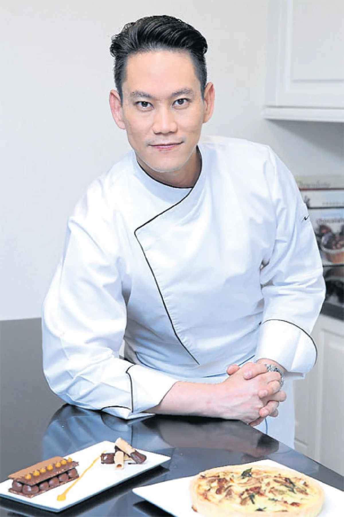 อัครพล ซื่อตรง ‘ความสุขตรงหน้าคือการทำอาหาร’