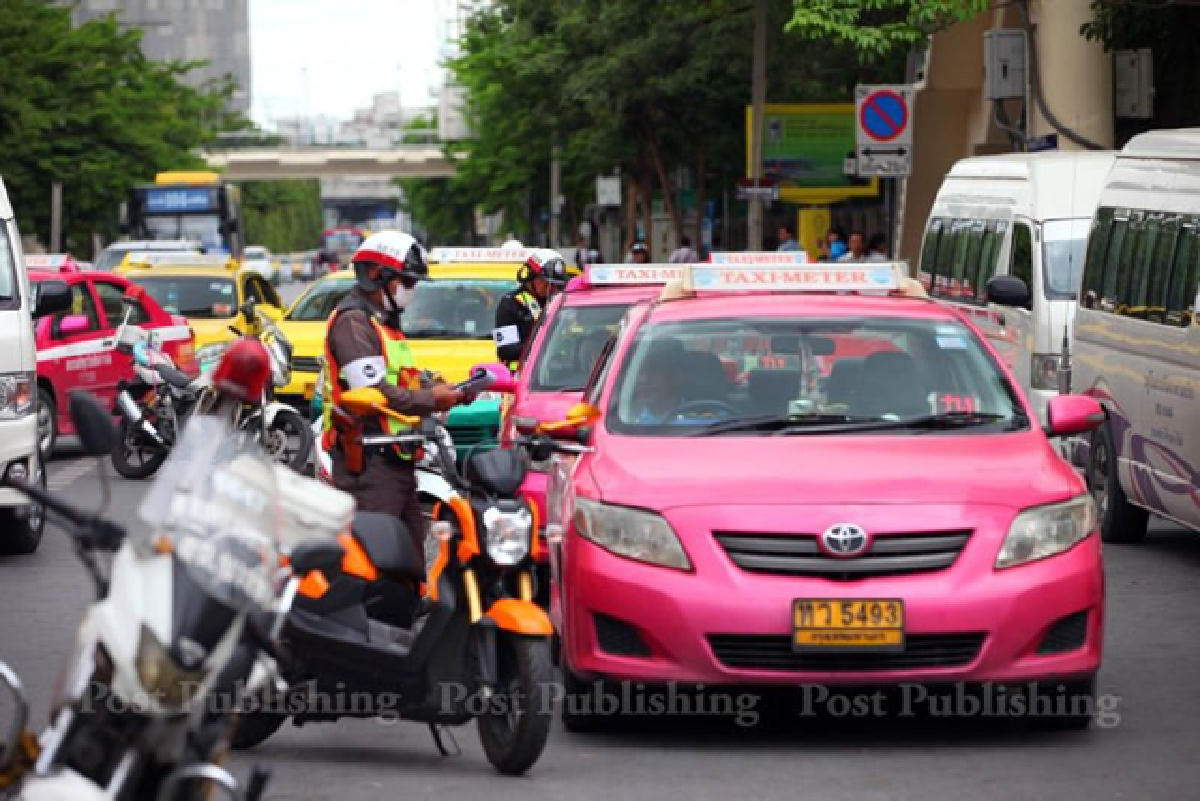 Taxi crackdown