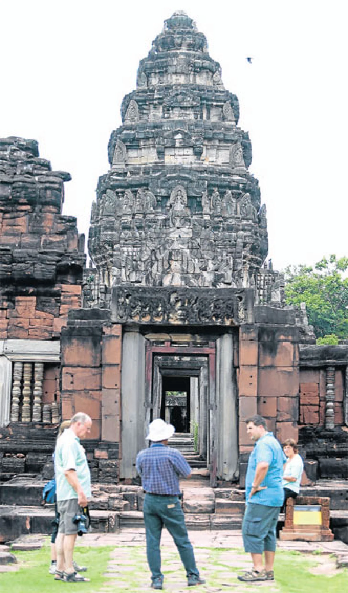 มารยาทควรรู้เมื่อเปิดประตูเพื่อนบ้าน