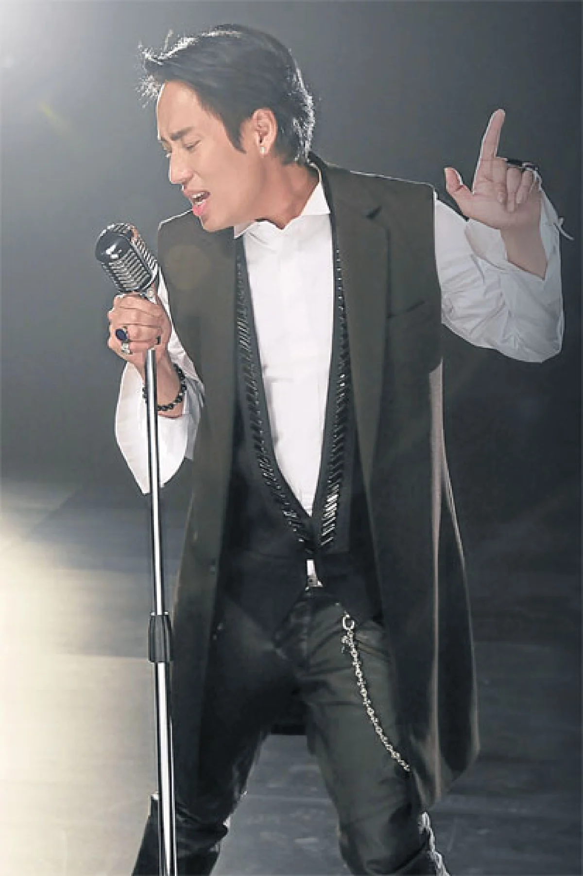 ธงไชย แมคอินไตย์ ยังเป็น ‘พี่เบิร์ด’ ของทุกคน