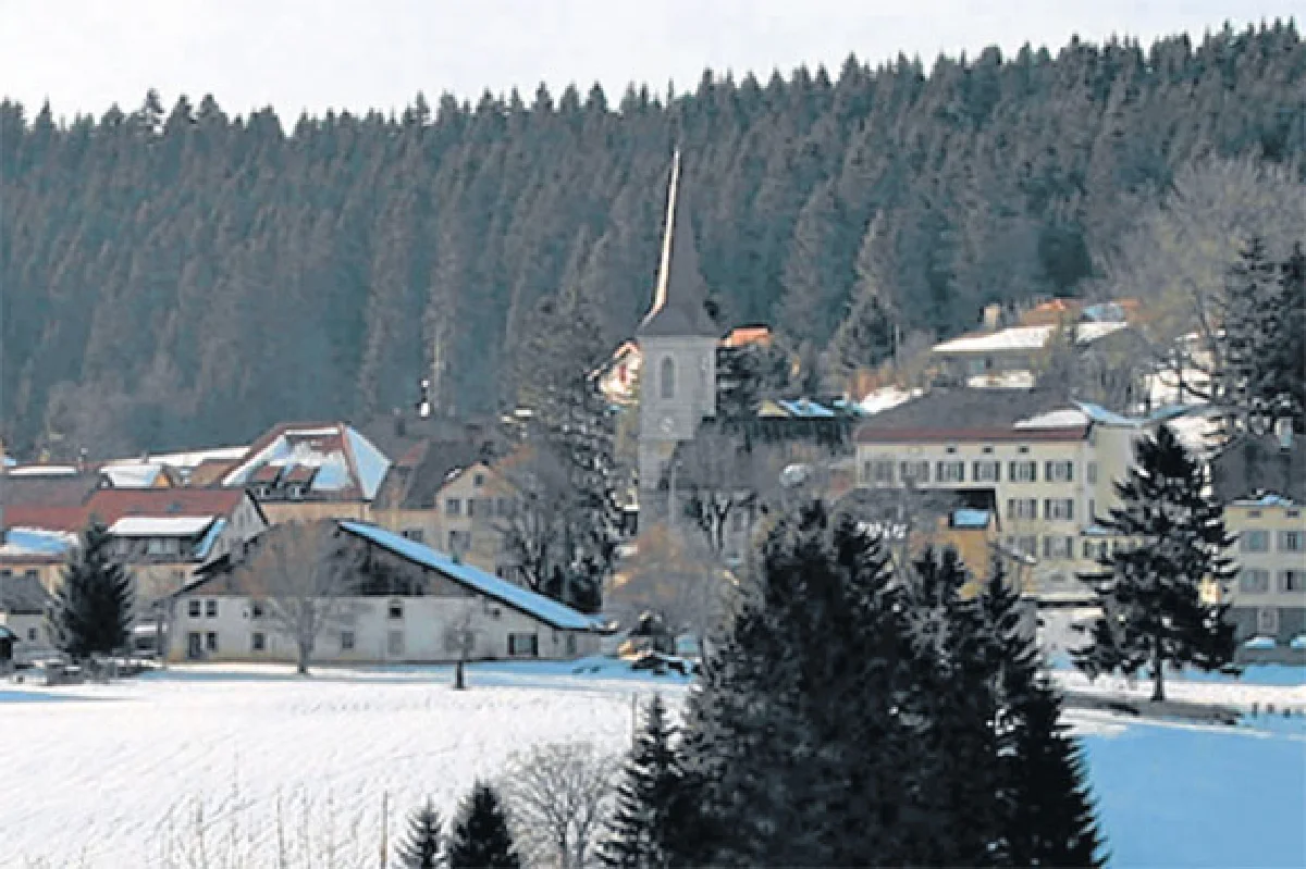 140 เพียเจต์ นาฬิกาหรูสัญชาติสวิส