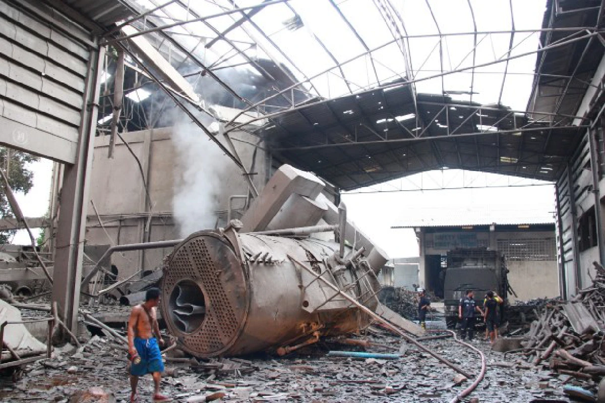 หม้อต้มน้ำโรงงานย้อมผ้าระเบิดเจ็บ20