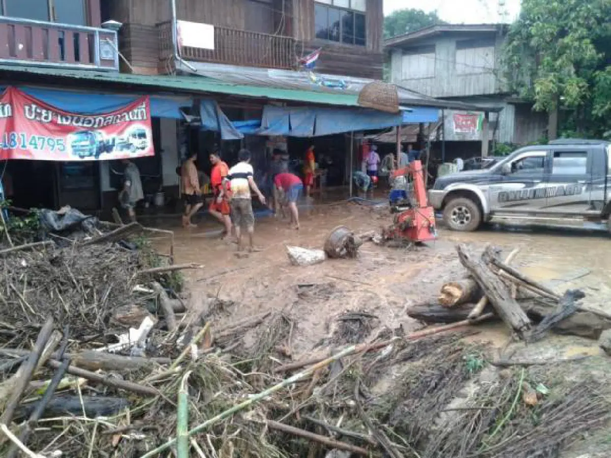 Flash floods in Nan (photos)