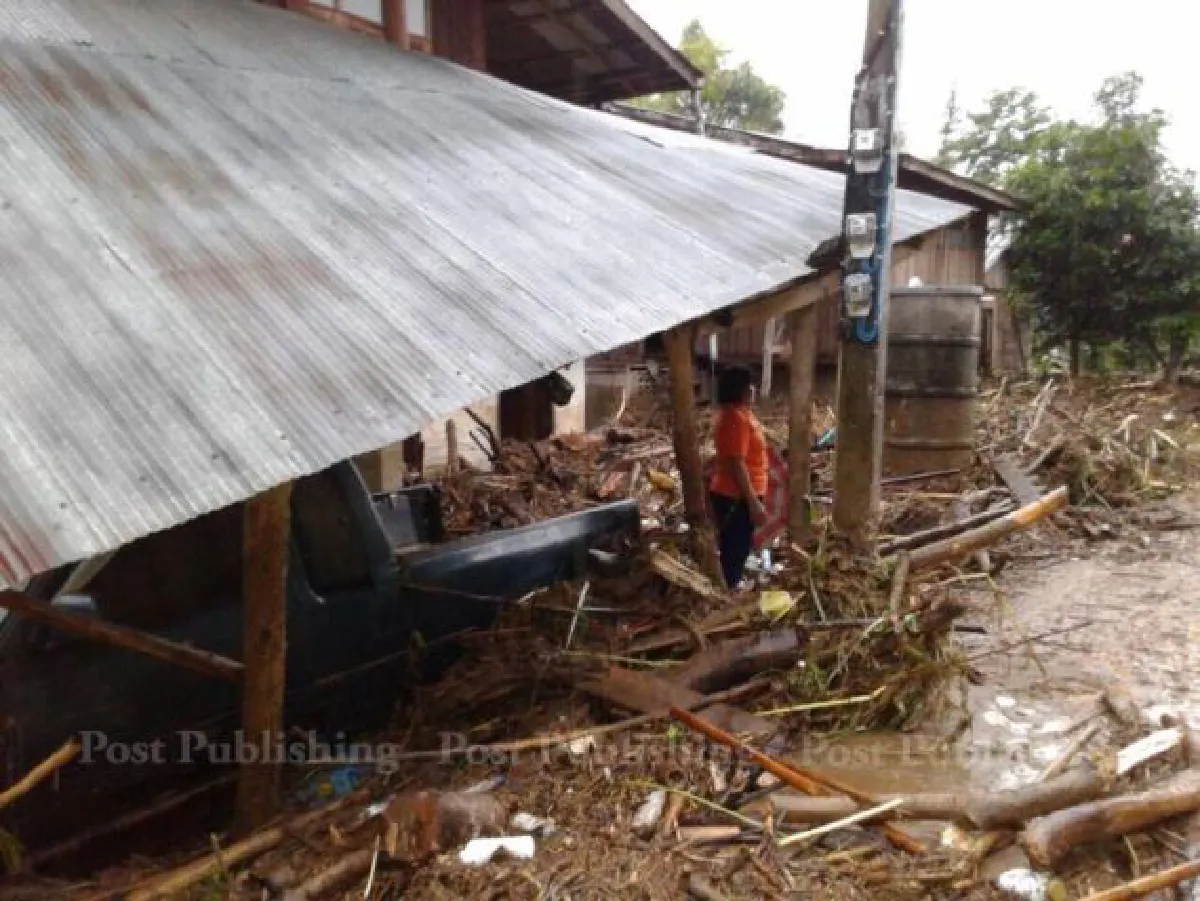 Flash floods in Nan (photos)
