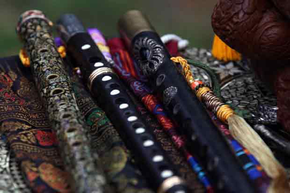 ลาดกระบังจัดโชว์นร.บรรเลงขลุ่ย24ส.ค. ลาดกระบังจัดโชว์นร.บรรเลงขลุ่ย24ส.ค.
