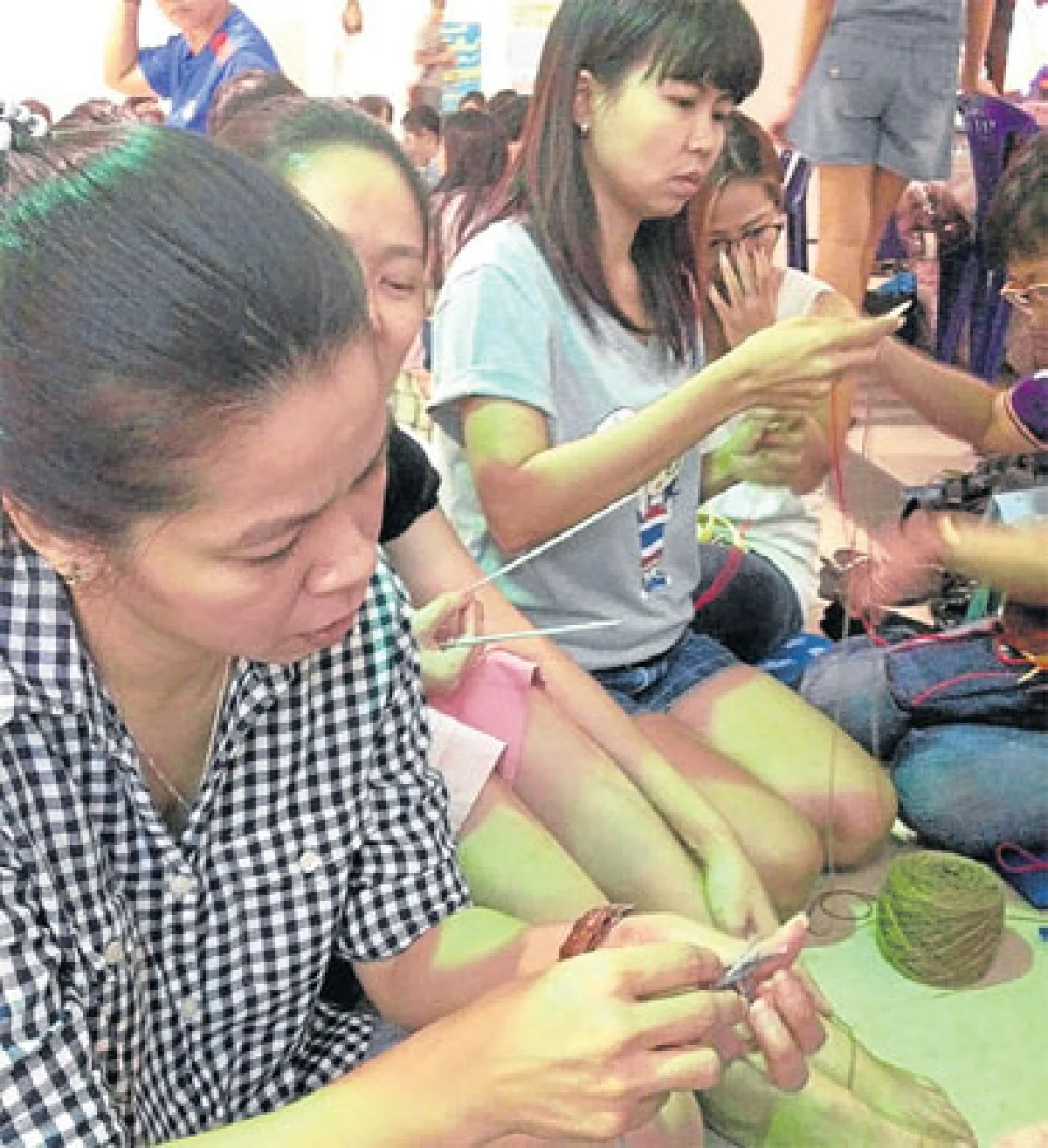 ร่วมใจเป็นหนึ่ง ‘ถักอุ่นให้คลายหนาว’