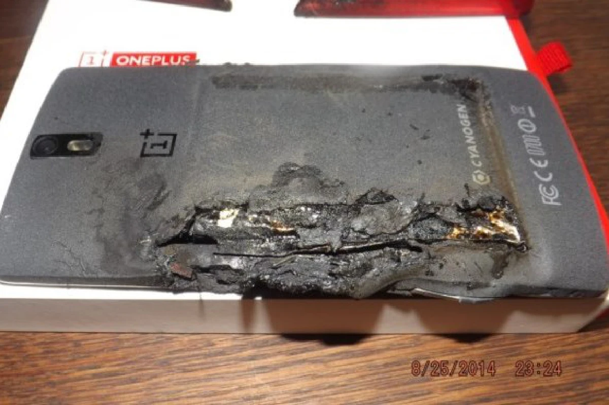 อีกแล้ว!มือถือระเบิดทะลุเคสคากระเป๋ากางเกง