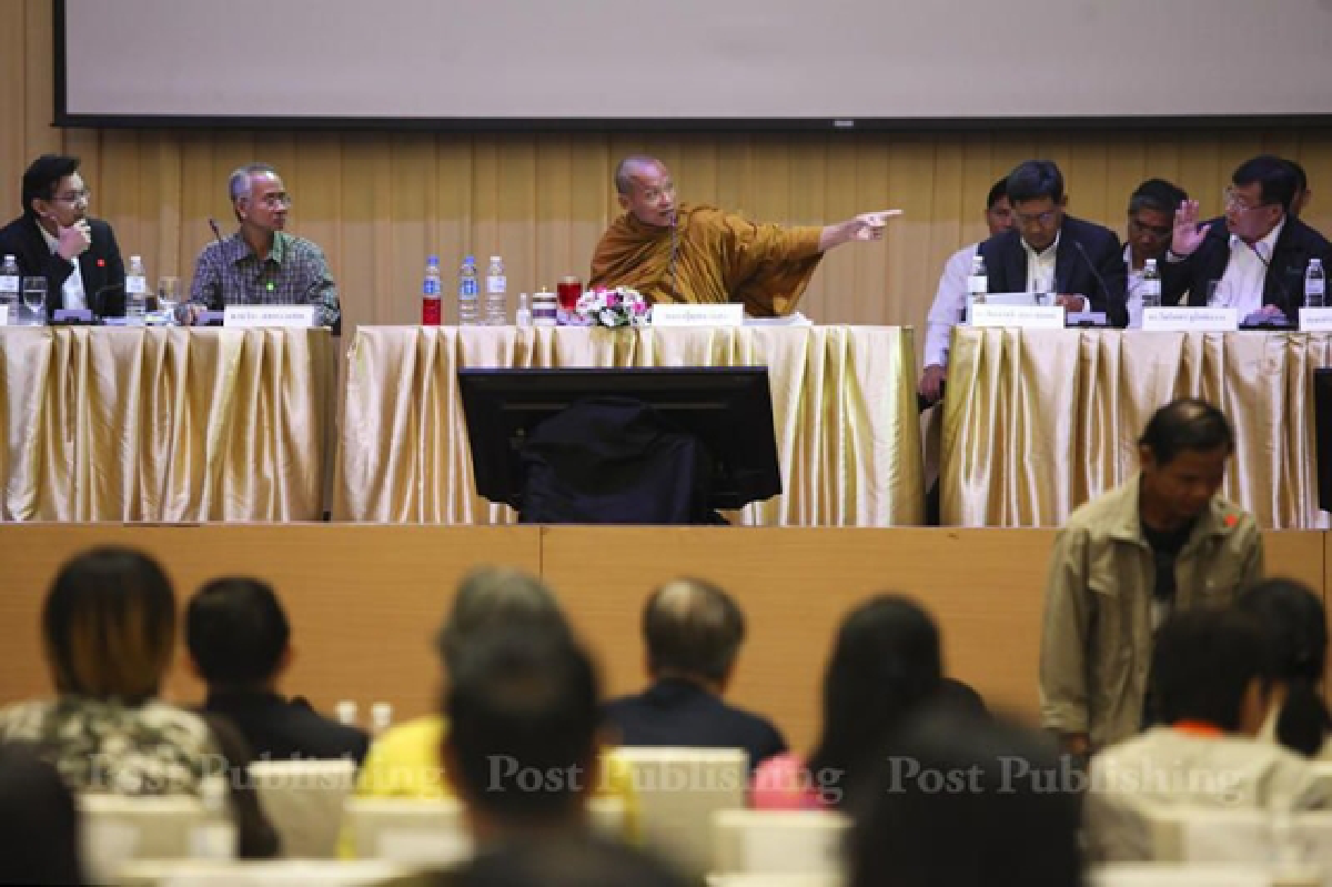 Energy reform: Activists vs industry insiders