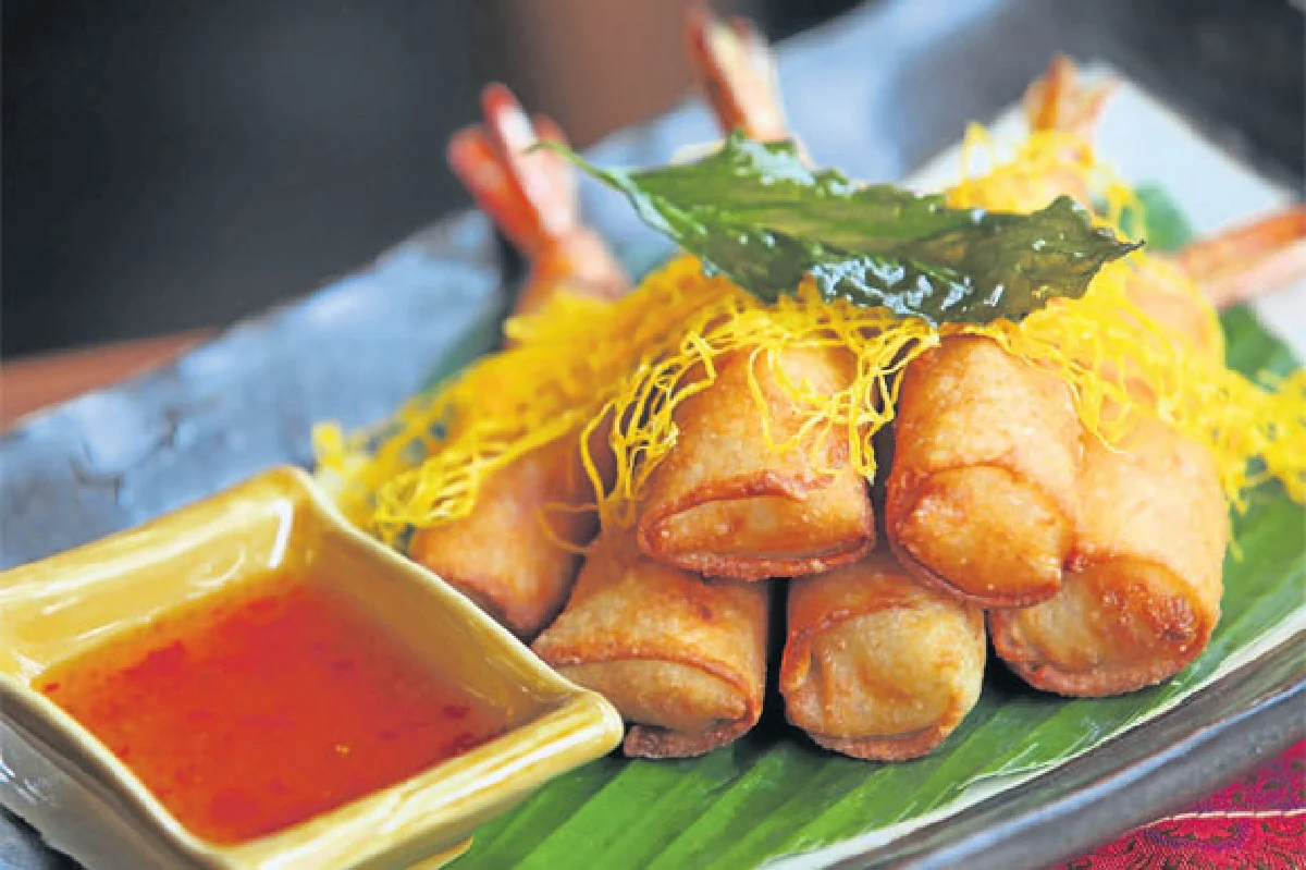 โสร่ง แสร้งว่า สไบ ว่าด้วย ‘กุ้ง’ ในเมนูไทยๆ