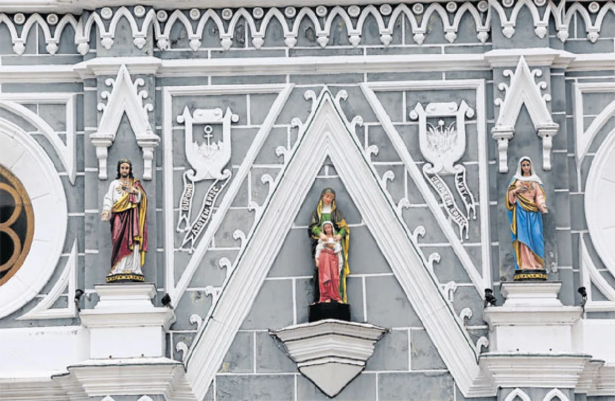 สัมผัสแห่งศรัทธา อาสนวิหารแม่พระบังเกิด