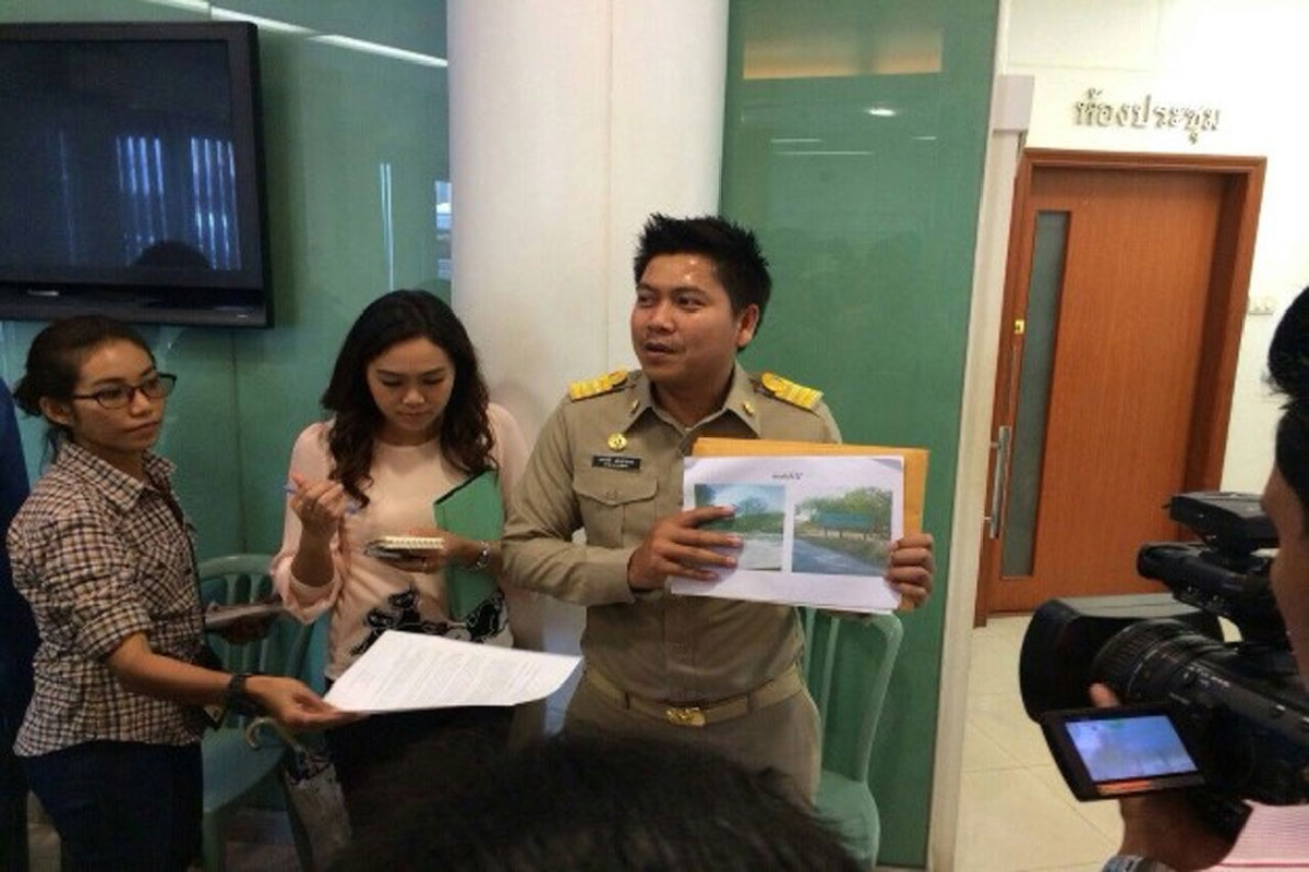 ร้องคสช.นายกฯอบต.ตัดไม้โครงการสมเด็จพระนางเจ้าฯ ร้องคสช.นายกฯอบต.ตัดไม้โครงการสมเด็จพระนางเจ้าฯ