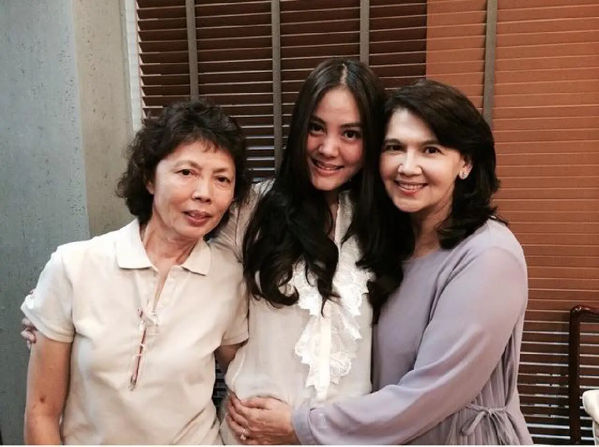 แก๊งนางฟ้า&เจสัน ร่วมอวยพรวันเกิด"เจนี่"ครบ 33 ปี
