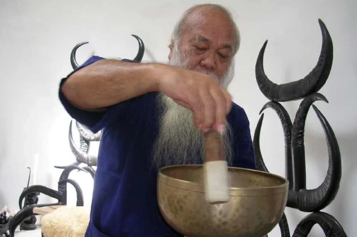 รำลึกความหลังถึง"ถวัลย์ ดัชนี"