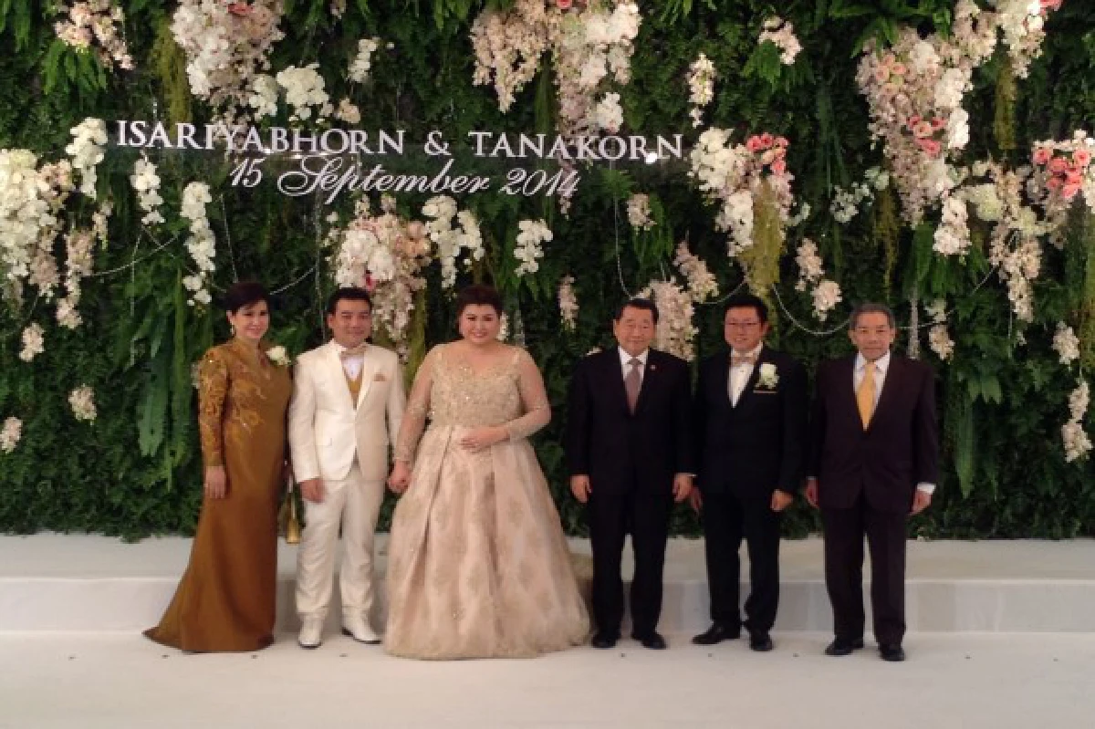 ประยุทธ์-บิ๊กการเมืองร่วมงานแต่งลูกบวรศักดิ์คึกคัก