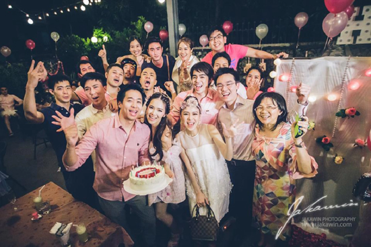 ปาร์ตี้วันเกิด"บัว สโรชา"ในธีมชมพูหวานแหวว