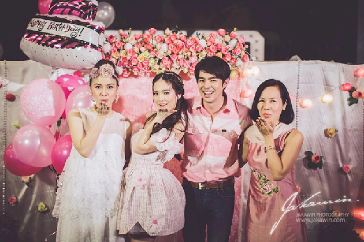 ปาร์ตี้วันเกิด"บัว สโรชา"ในธีมชมพูหวานแหวว