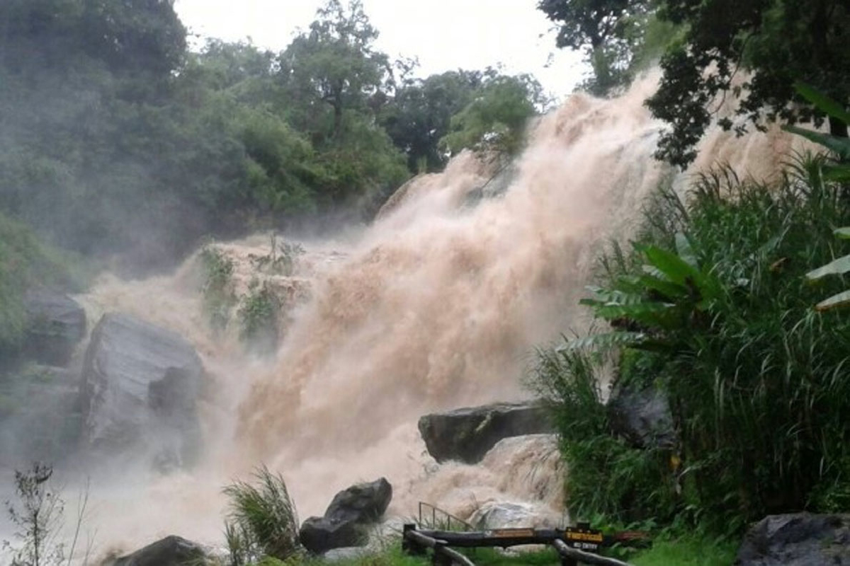 เชียงใหม่ฝนตกหนักสั่งปิดน้ำตก3แห่งชั่วคราว เชียงใหม่ฝนตกหนักสั่งปิดน้ำตก3แห่งชั่วคราว