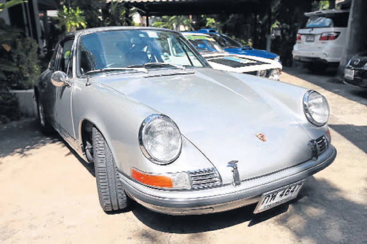 รถคลาสสิกสุดรักของ กิตติพล ปราโมช ณ อยุธยา