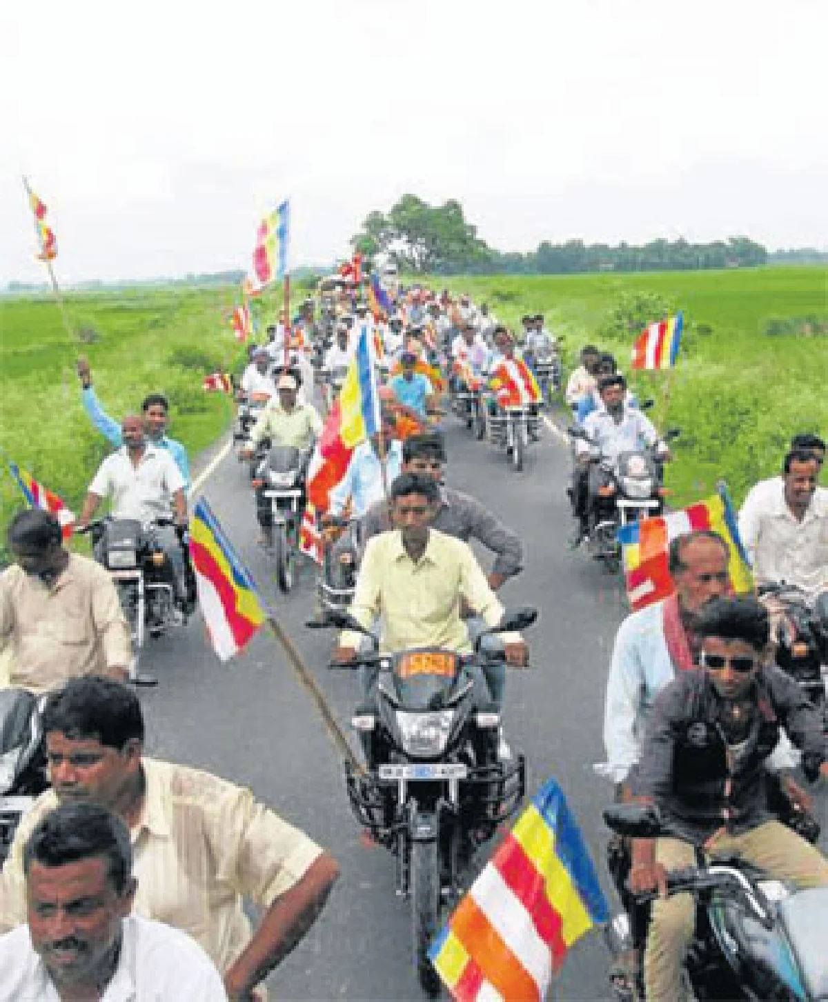 ชาวอินเดีย 1,000 คน ประกาศตัวเป็นพุทธมามกะในแดนพุทธภูมิ