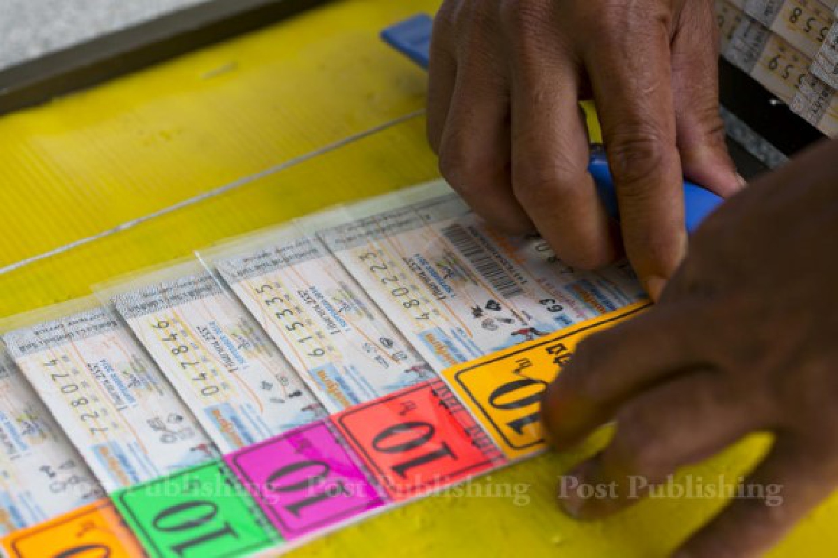 ตรวจผลสลากงวดวันที่1ต.ค.57 ตรวจผลสลากงวดวันที่1ต.ค.57