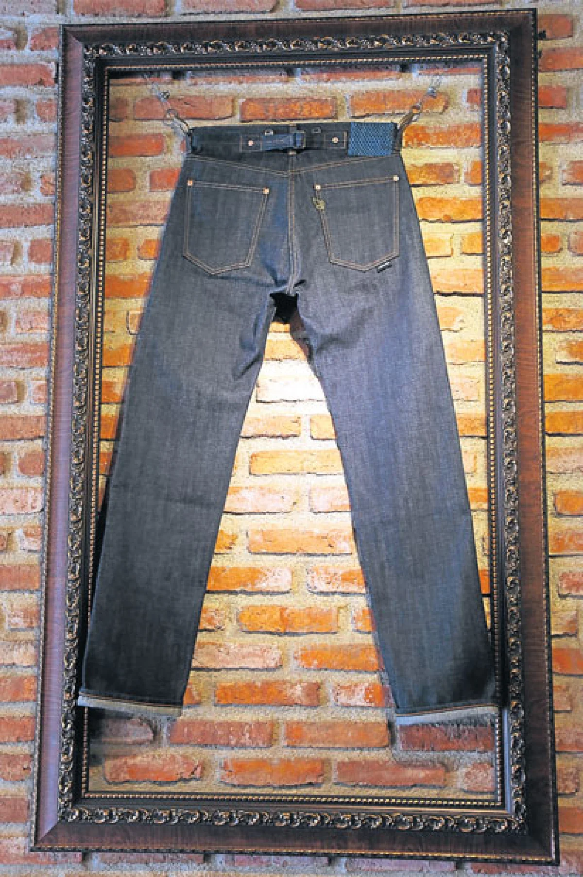 ยีนส์แบรนด์ไทยสุดไฮเอนด์