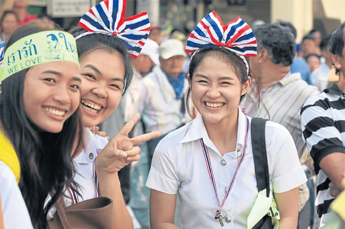 คนไทยจะกลับมารักกันได้ไหม?