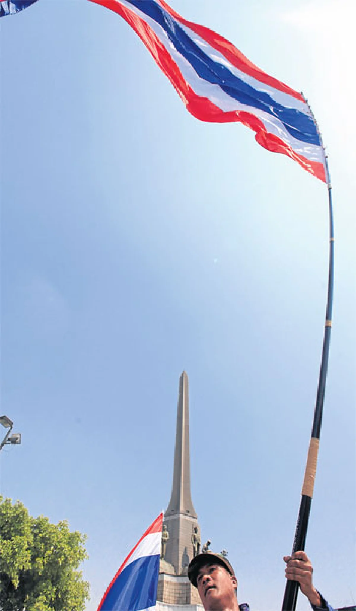 คนไทยจะกลับมารักกันได้ไหม?