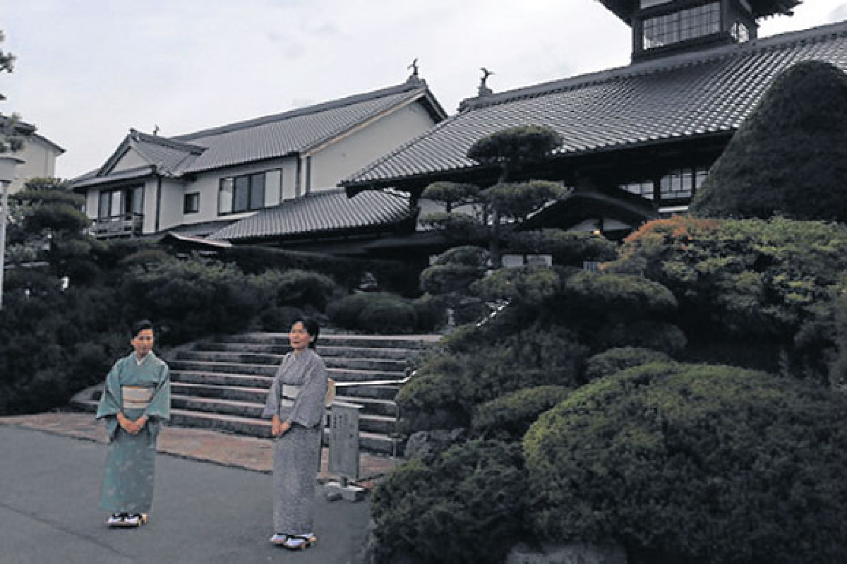 Luxury Japan 10 Luxury Japan 10