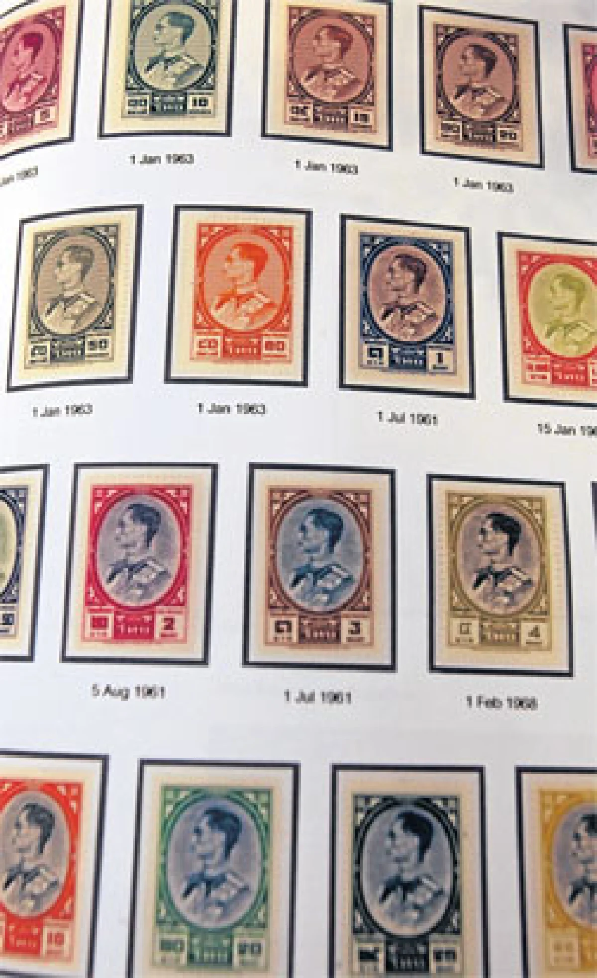 แสตมป์พระรูป ร.9 ระดับเหรียญทองของ หมอโป้ง นพ.อุกฤษฎ์ อุเทนสุต