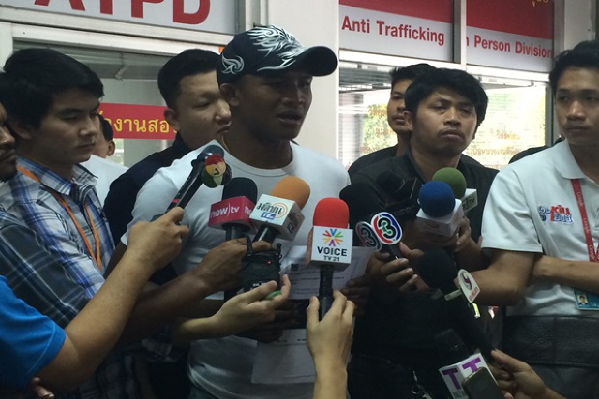 "บัวขาว" ร้องกองปราบ ไม่เกี่ยวพนันมวย"เค-วัน" "บัวขาว" ร้องกองปราบ ไม่เกี่ยวพนันมวย"เค-วัน"