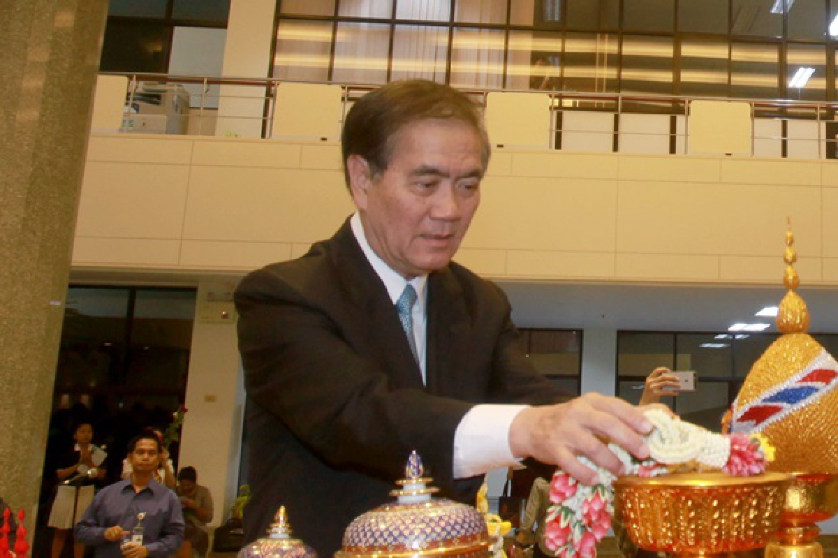 "รัชตะ"เลือกนั่งเก้าอี้ รมว.สาธารณสุข "รัชตะ"เลือกนั่งเก้าอี้ รมว.สาธารณสุข