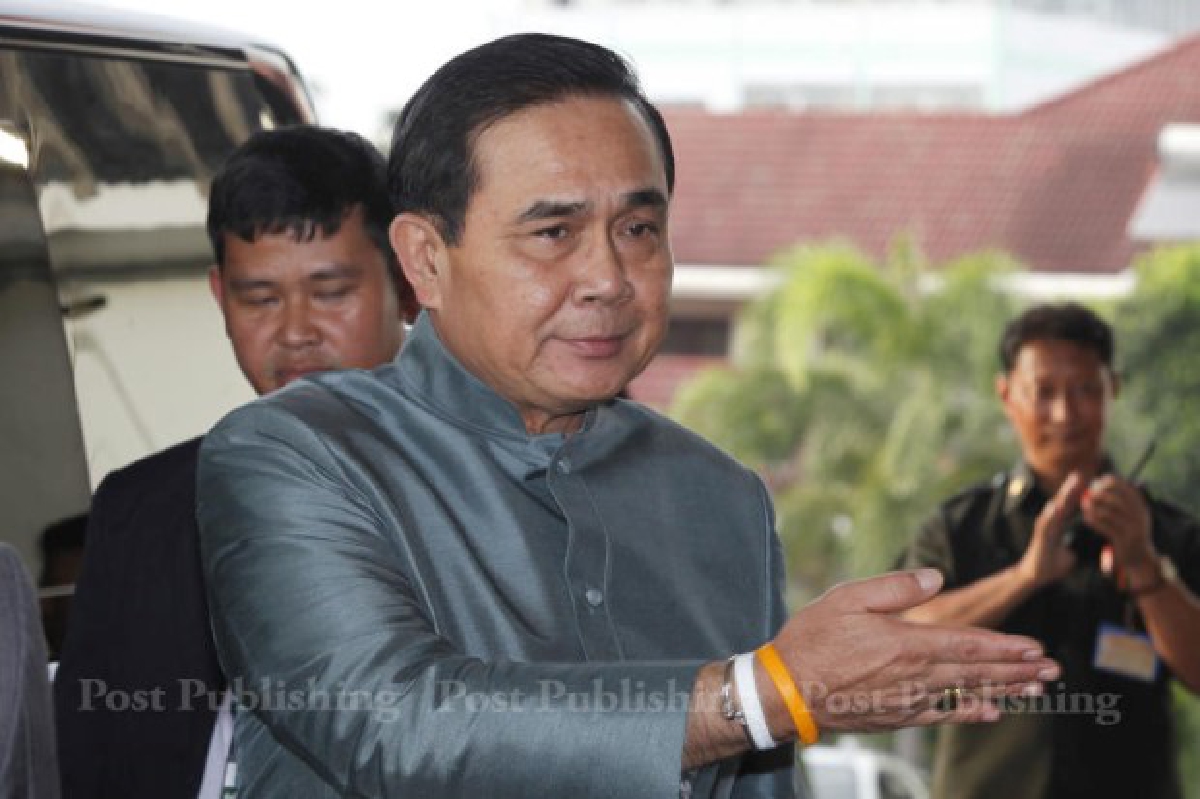 บิ๊กตู่ถ่อมตัวหลังเฉลิมชมทำงานเก่ง บิ๊กตู่ถ่อมตัวหลังเฉลิมชมทำงานเก่ง