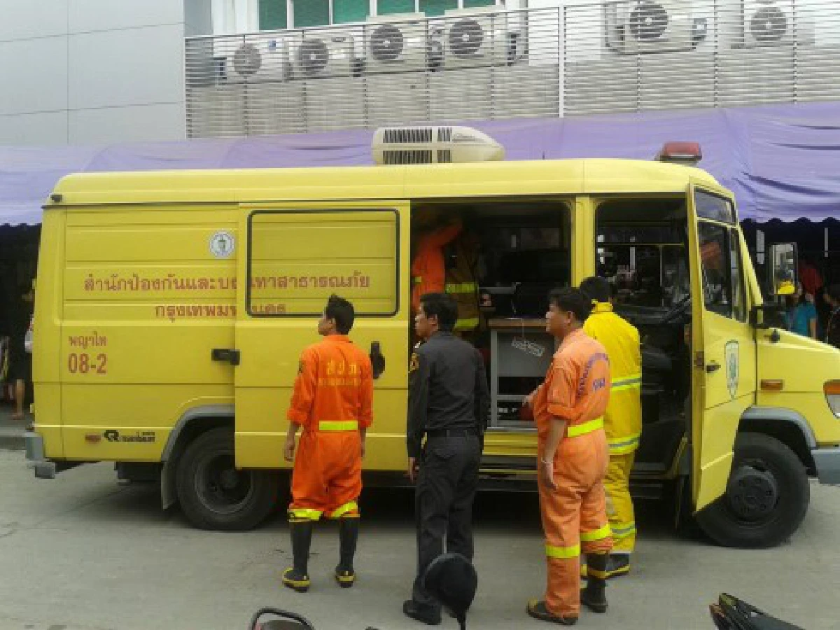 ไฟไหม้ห้องปฏิบัติการกรมโรงงานไม่มีเจ็บ-ตาย