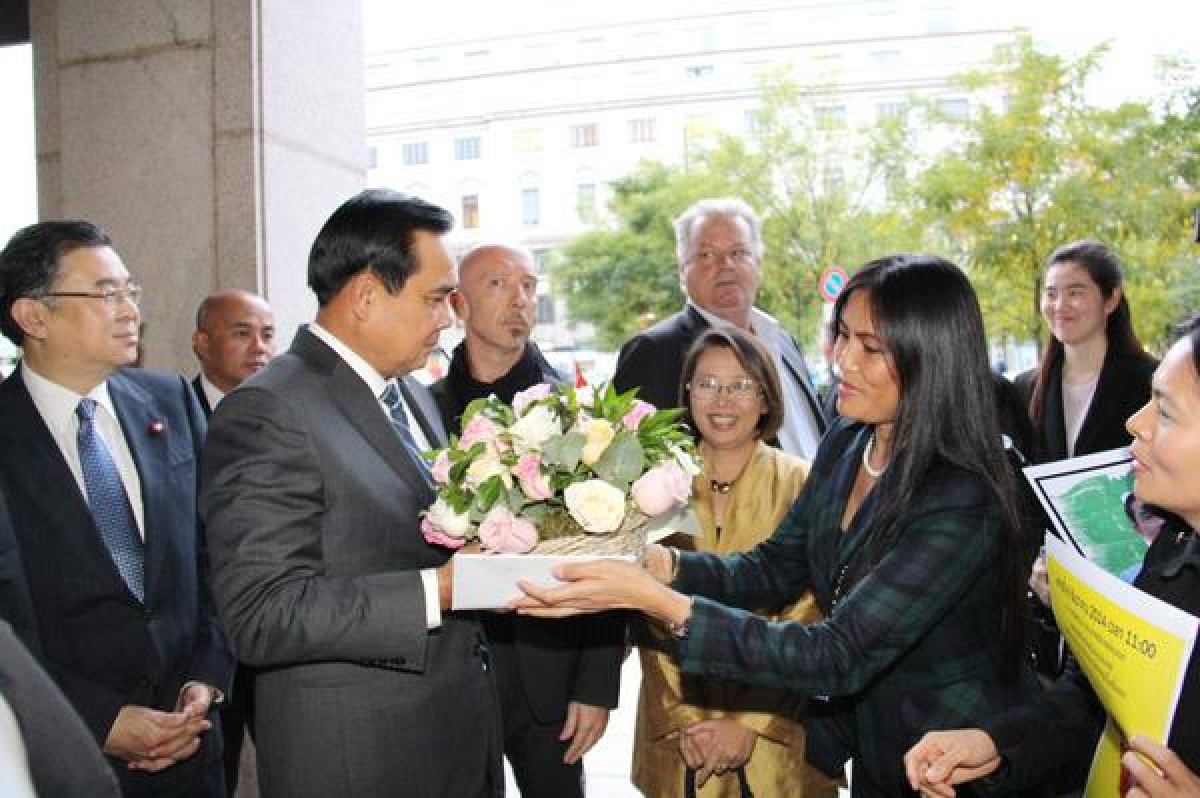 PM Prayut in Italy: Cheers, jeers and photo ops (Friday)