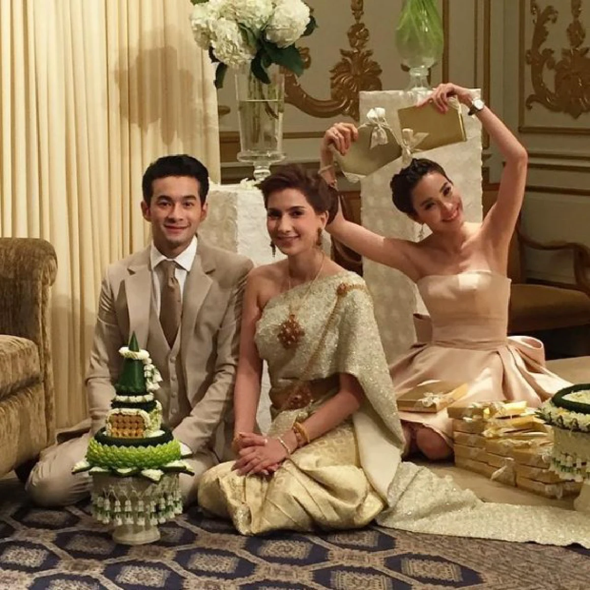 "เปิ้ล-นิว"ควงคู่วิวาห์ชื่นมื่น