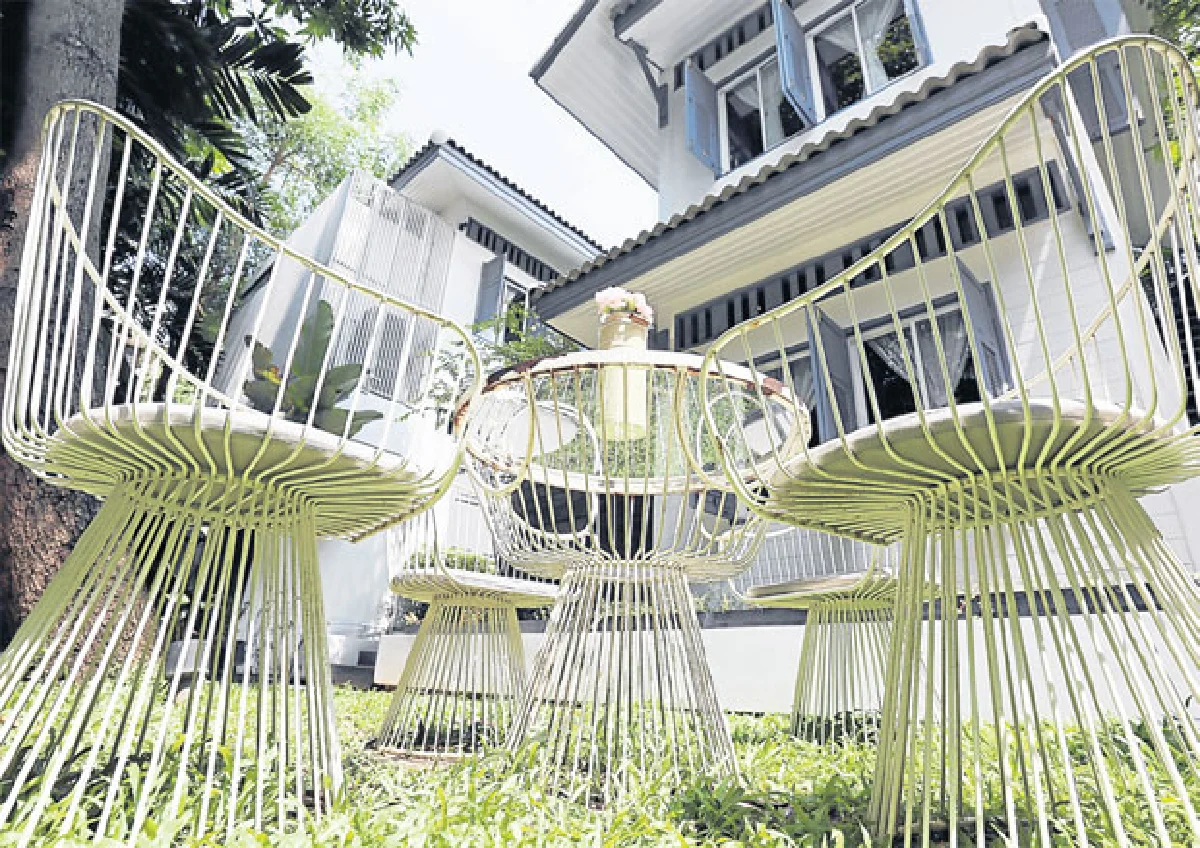 อุ่นใจในบ้านเก่า บ้านนพวงศ์