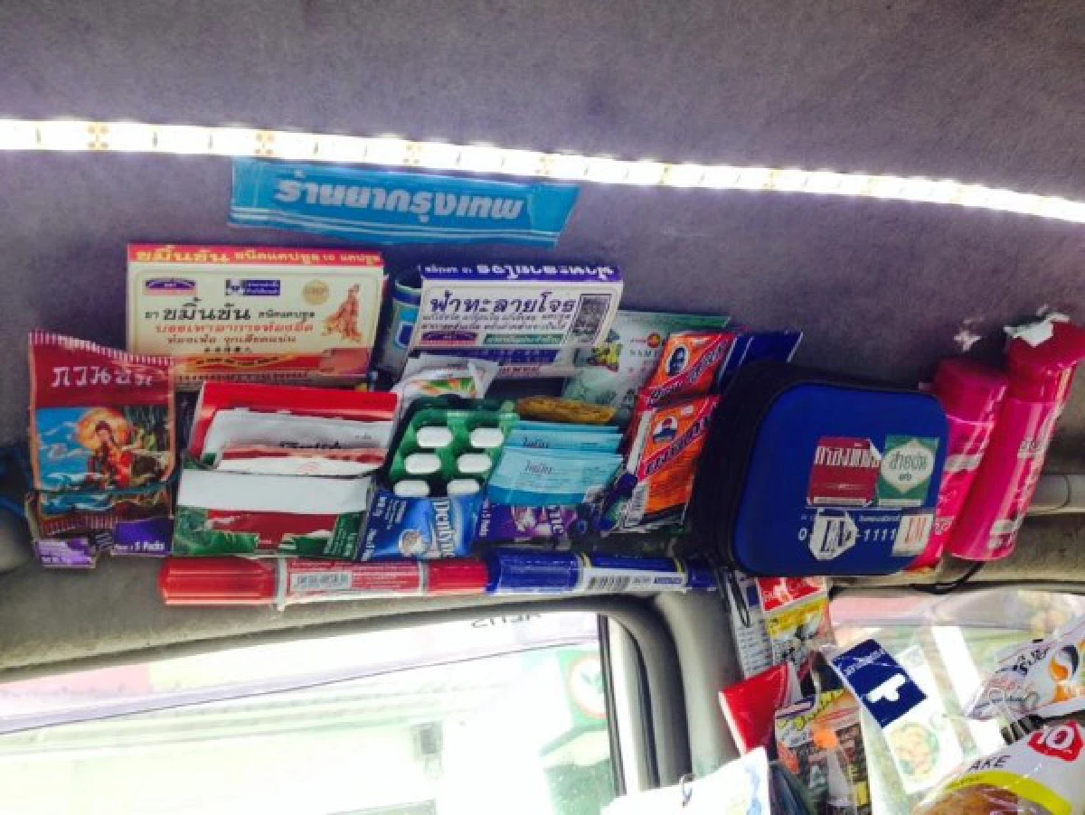 “แท็กซี่โชห่วย” สีสันหลังพวงมาลัย