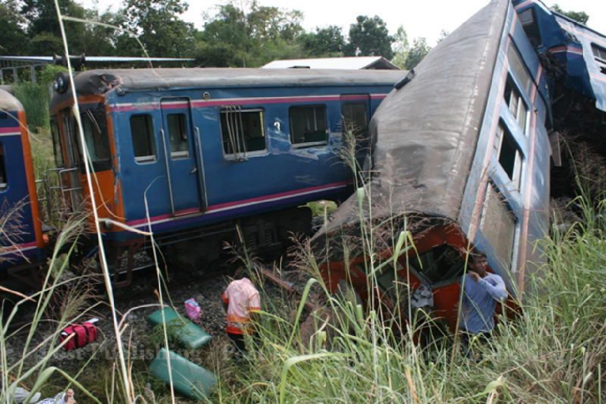 Another day, another train-car collision