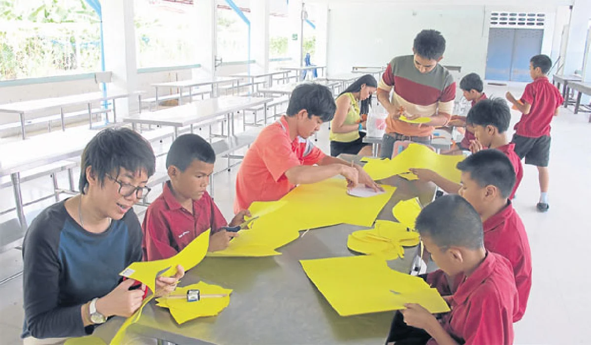 ดอกไม้เพื่อน้อง ฟาวเวอร์พับเกิร์ล