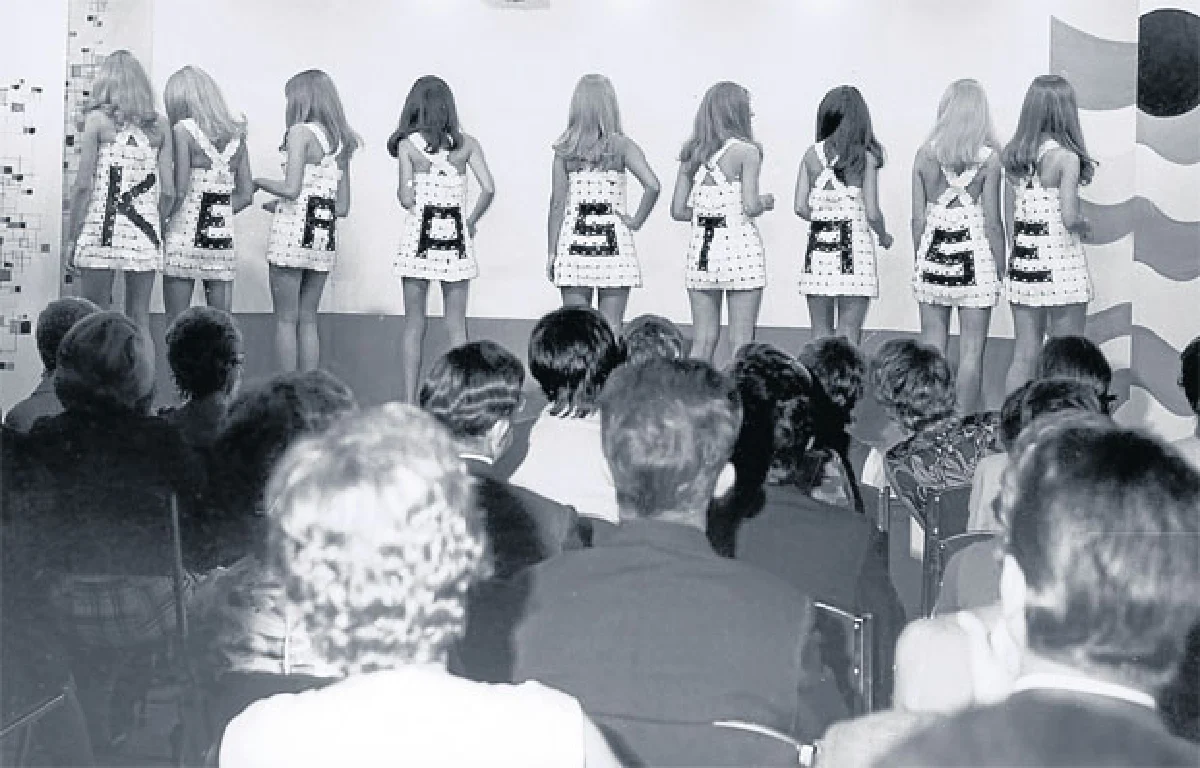 เคเรสตาส 50 ปี ผลิตภัณฑ์ปรนนิบัติเส้นผม