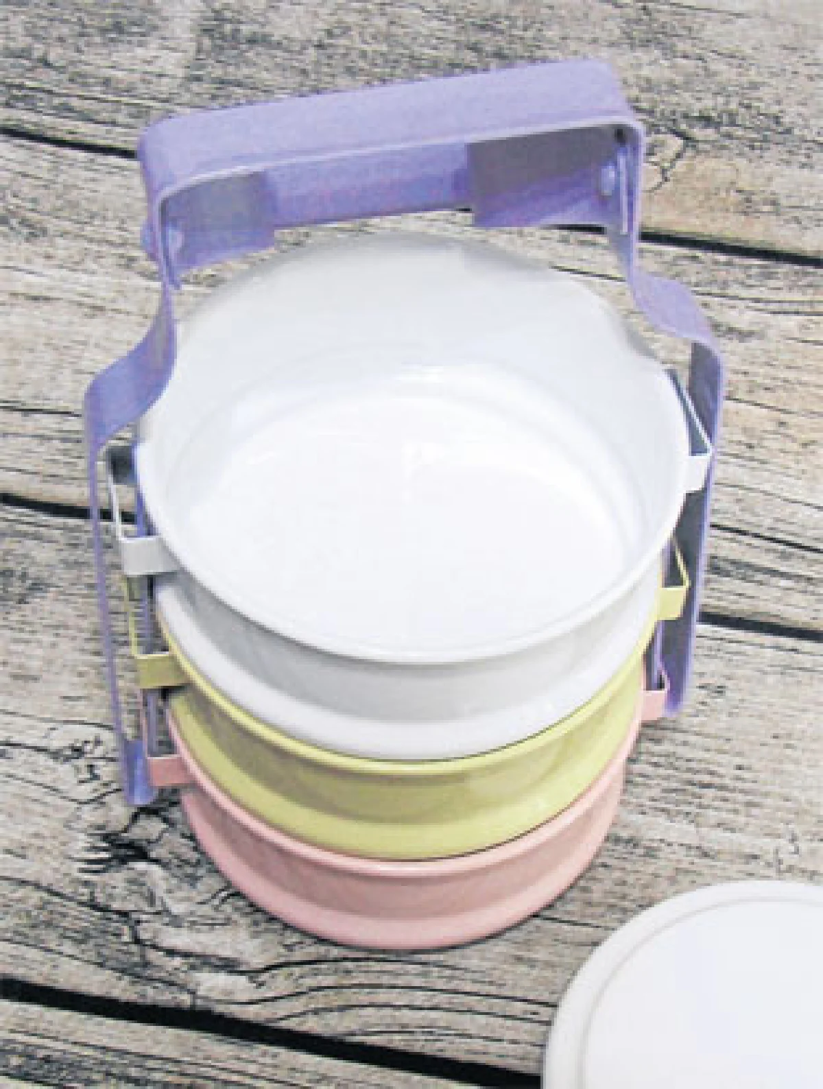 ปิ่นโตดอกไม้